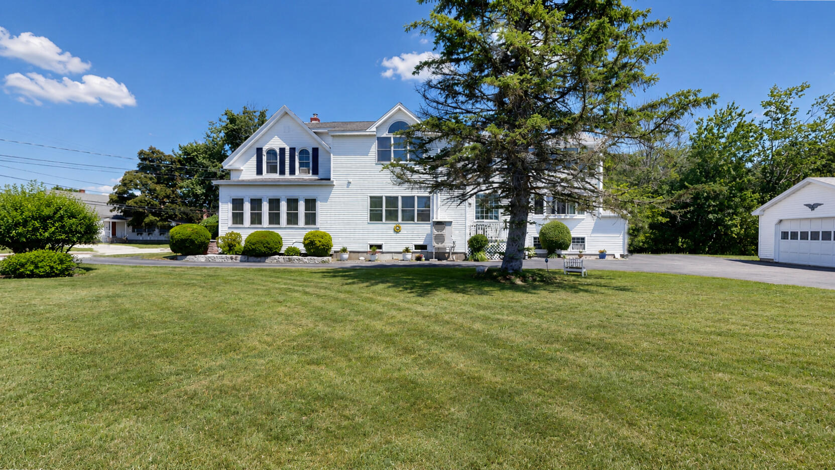 main property photo 5