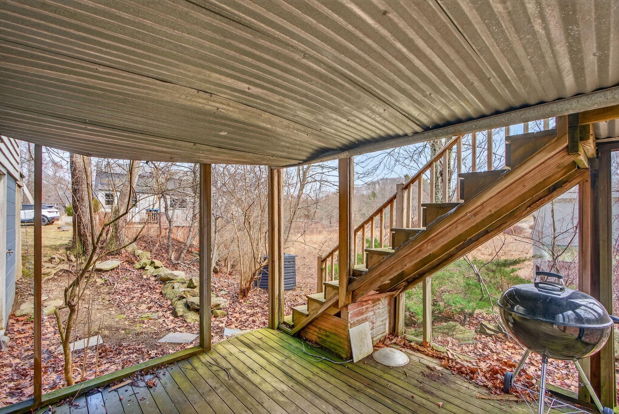 main property photo 19