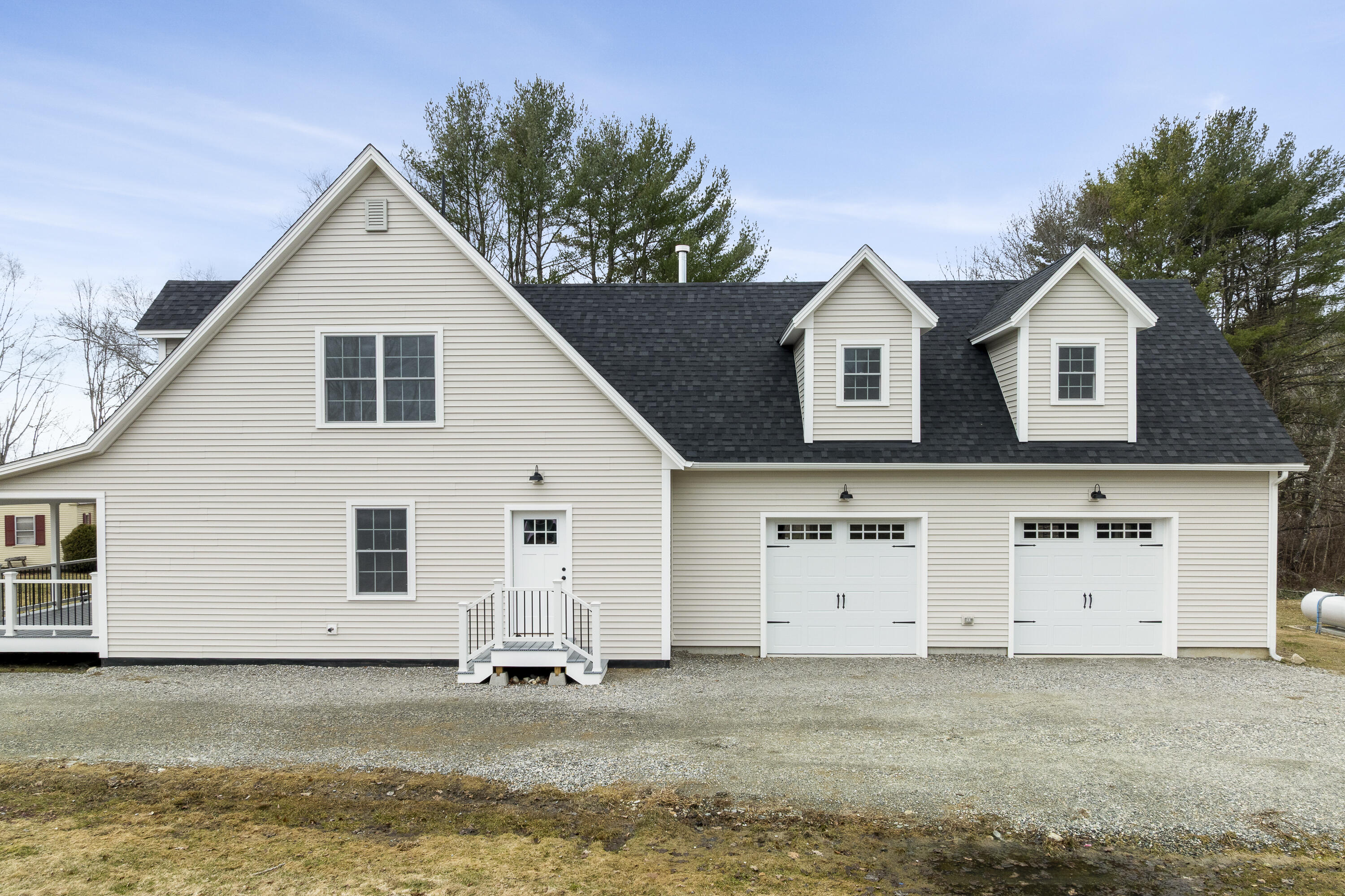 main property photo 99