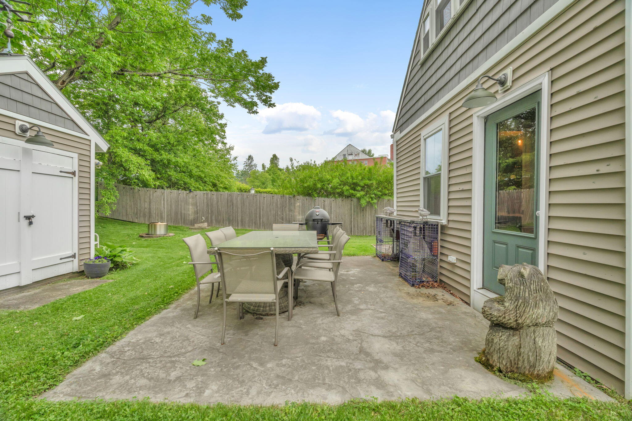 main property photo 79
