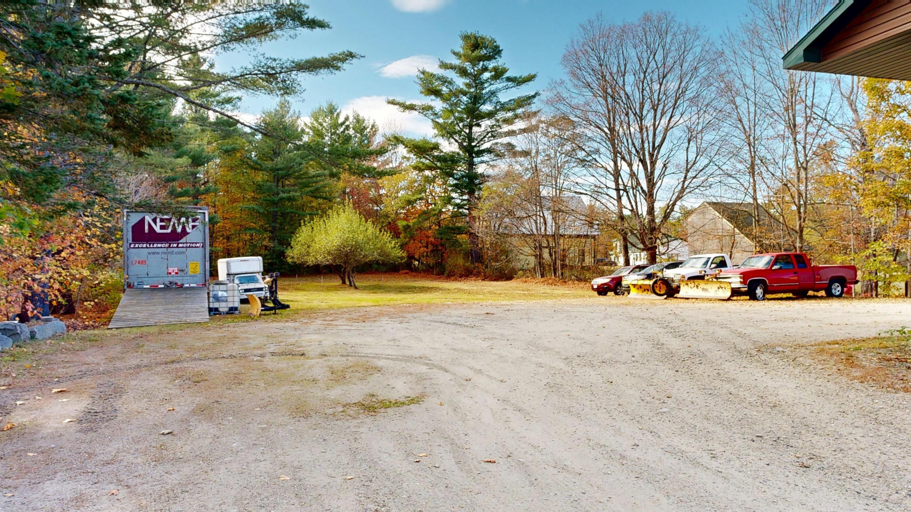 main property photo 33