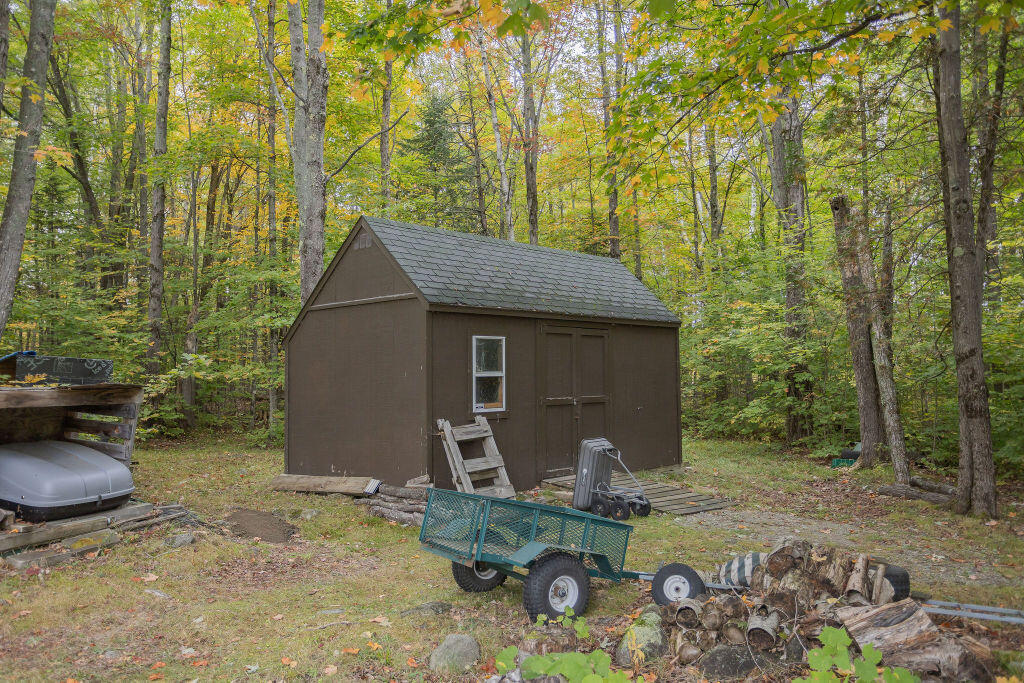 main property photo 31