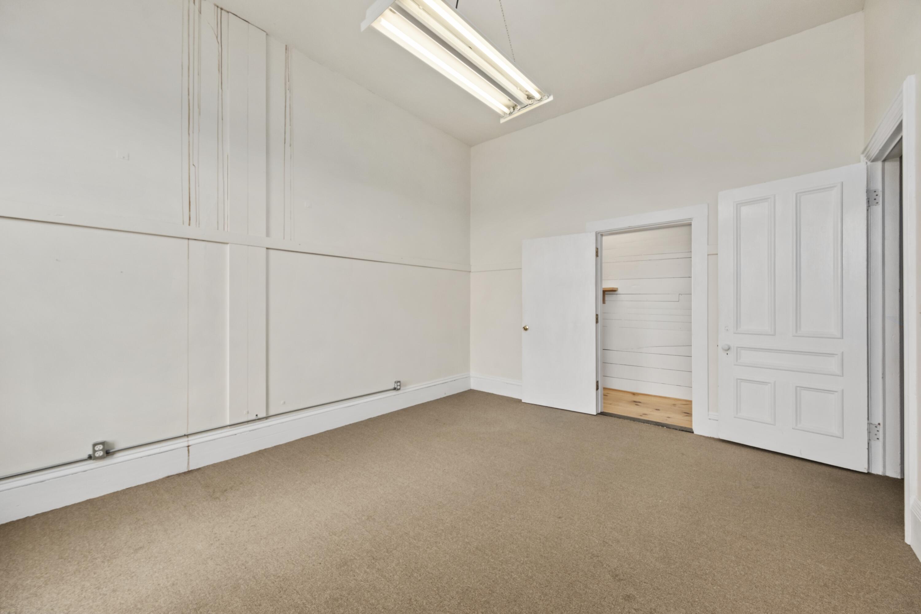 main property photo 58