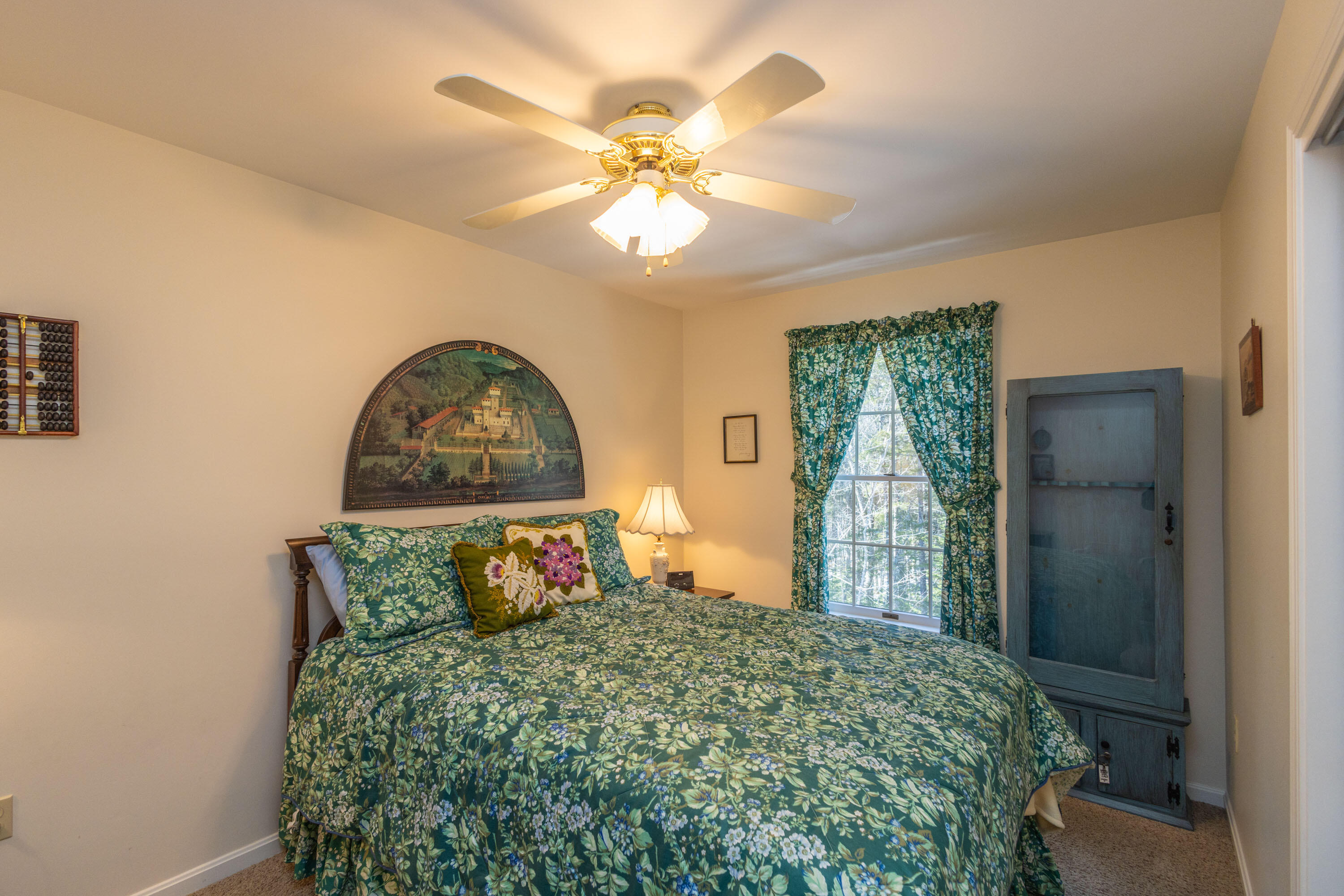 main property photo 36
