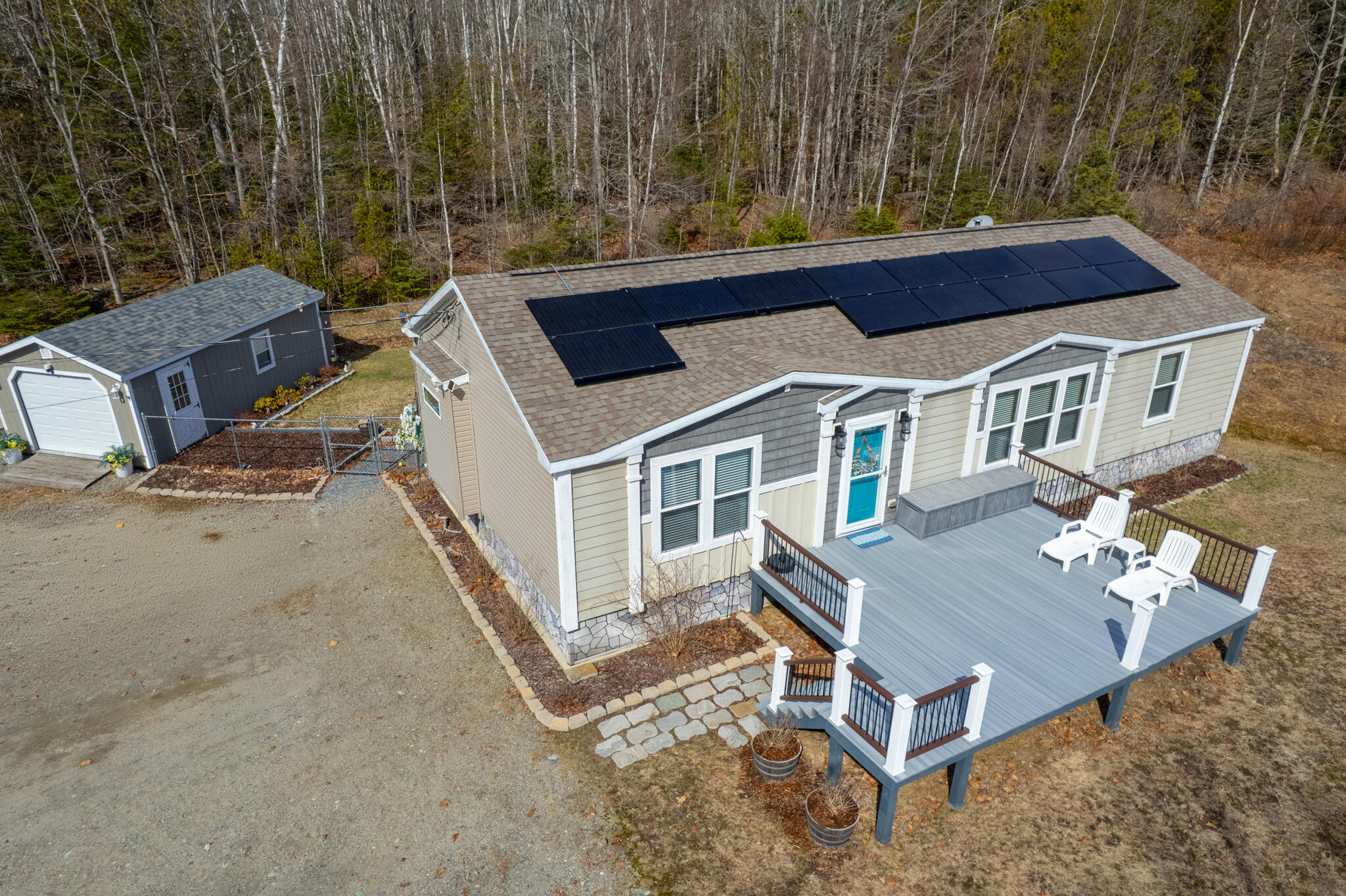 main property photo 44