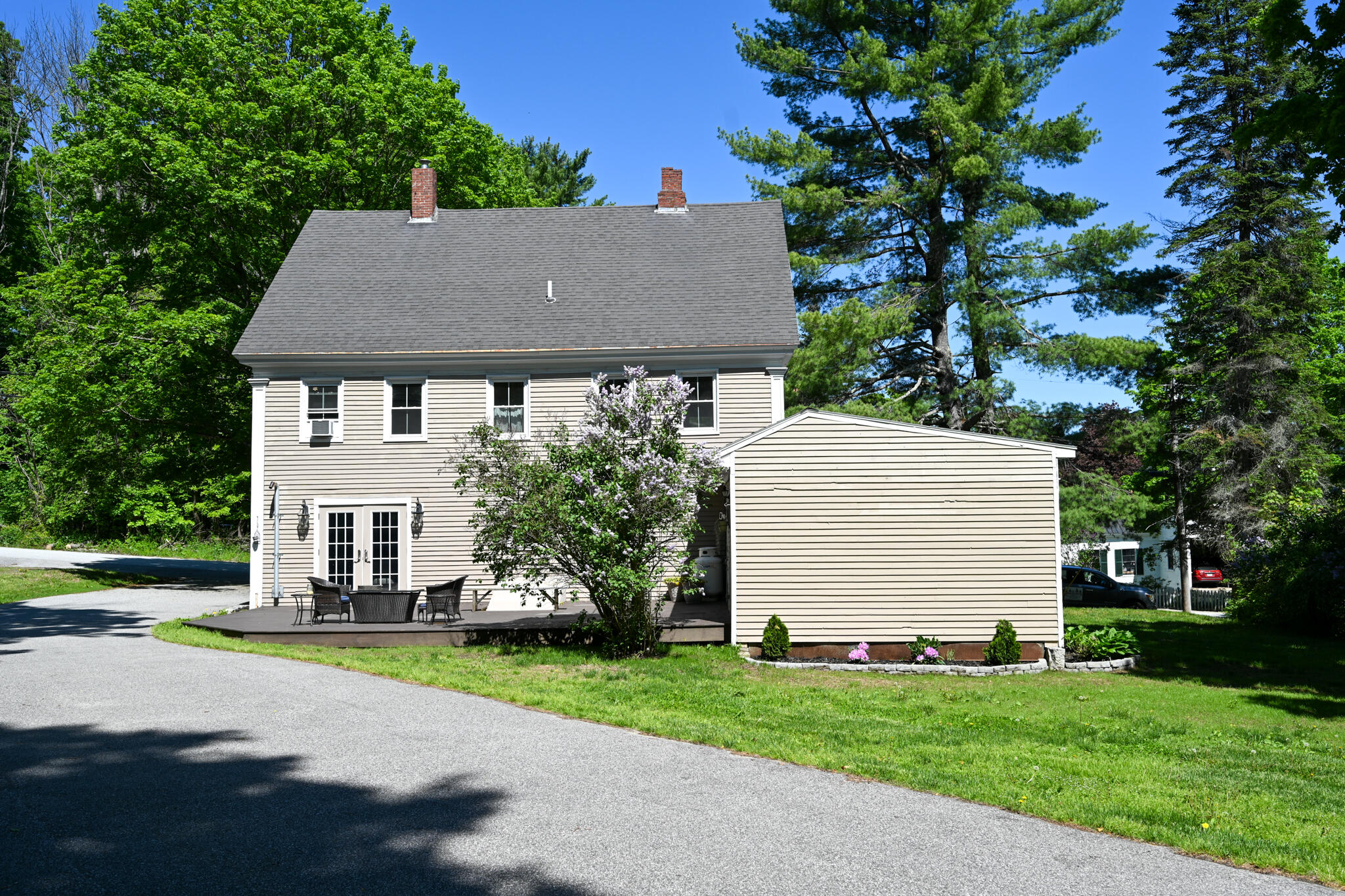main property photo 12