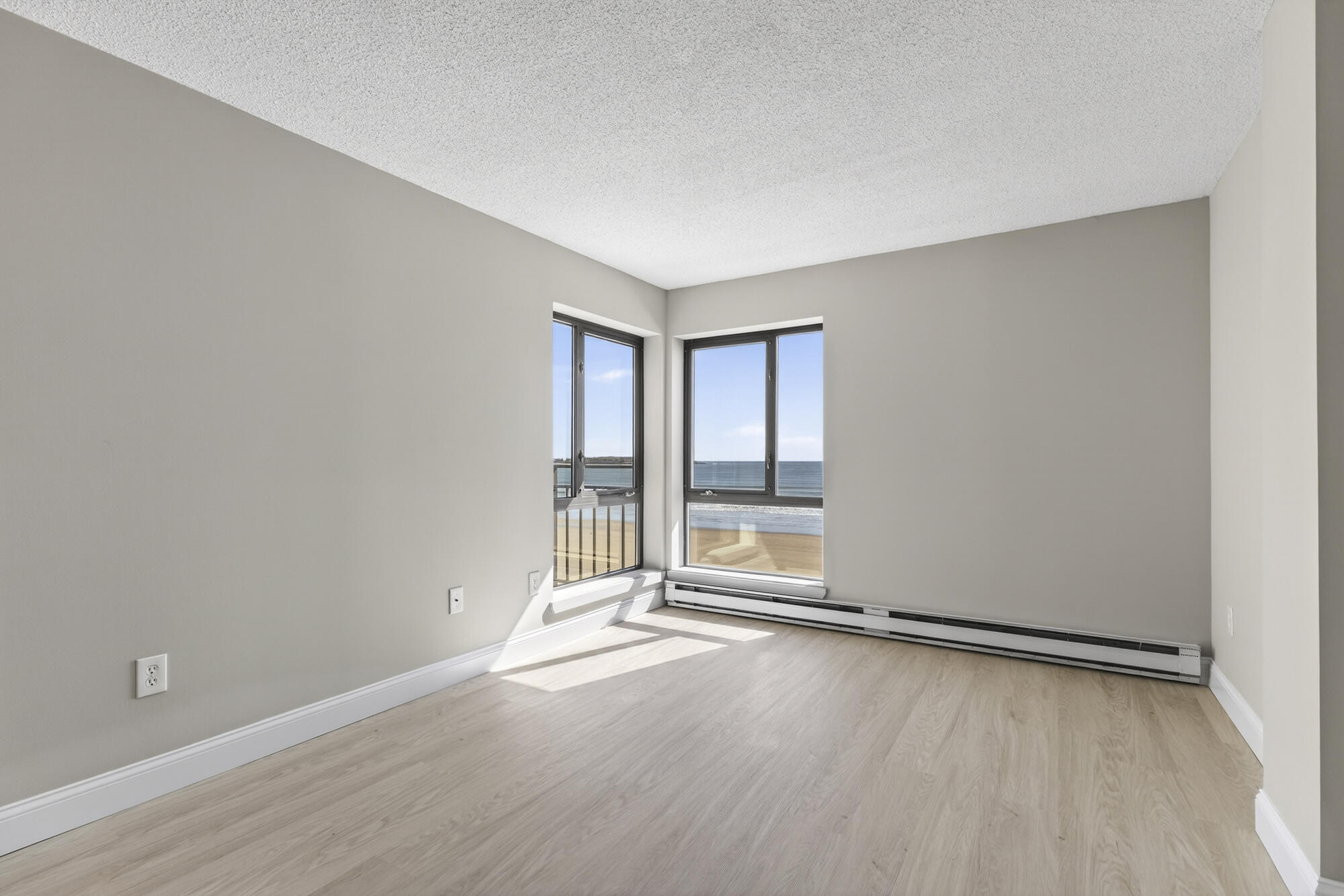 property viewer photo 22