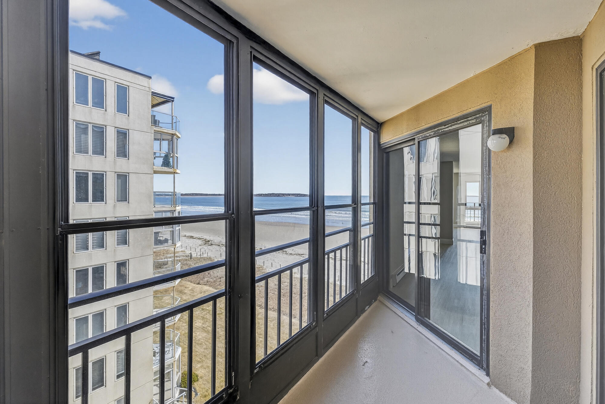 property viewer photo 36