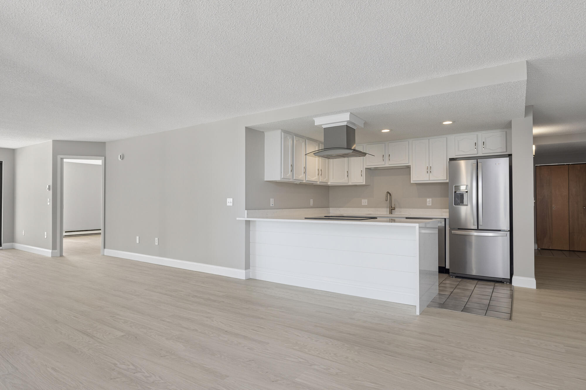 property viewer photo 6