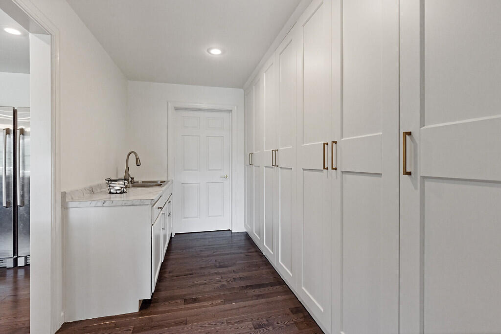 property viewer photo 38