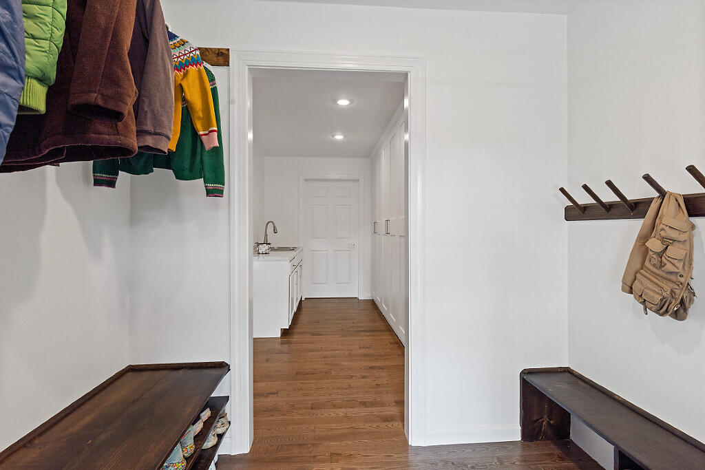 property viewer photo 40