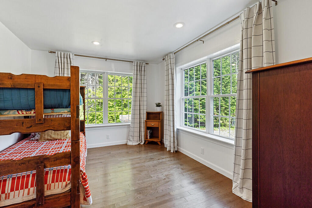 property viewer photo 48