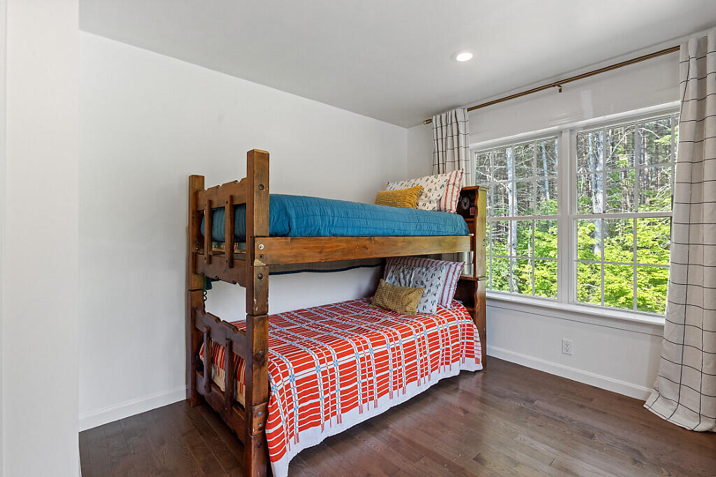 property viewer photo 49
