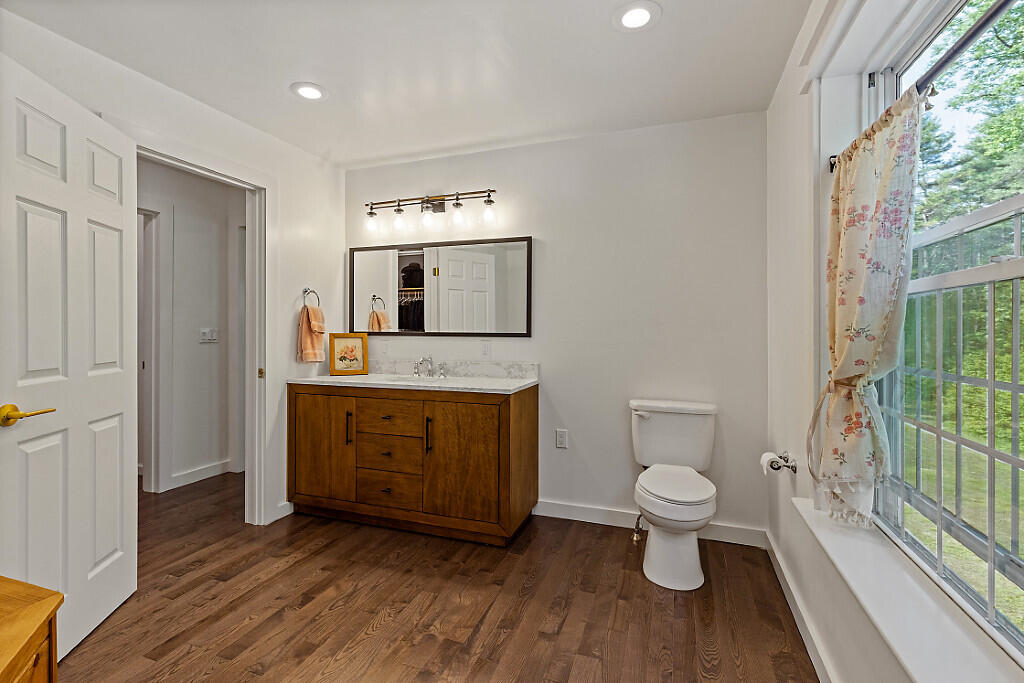 property viewer photo 51