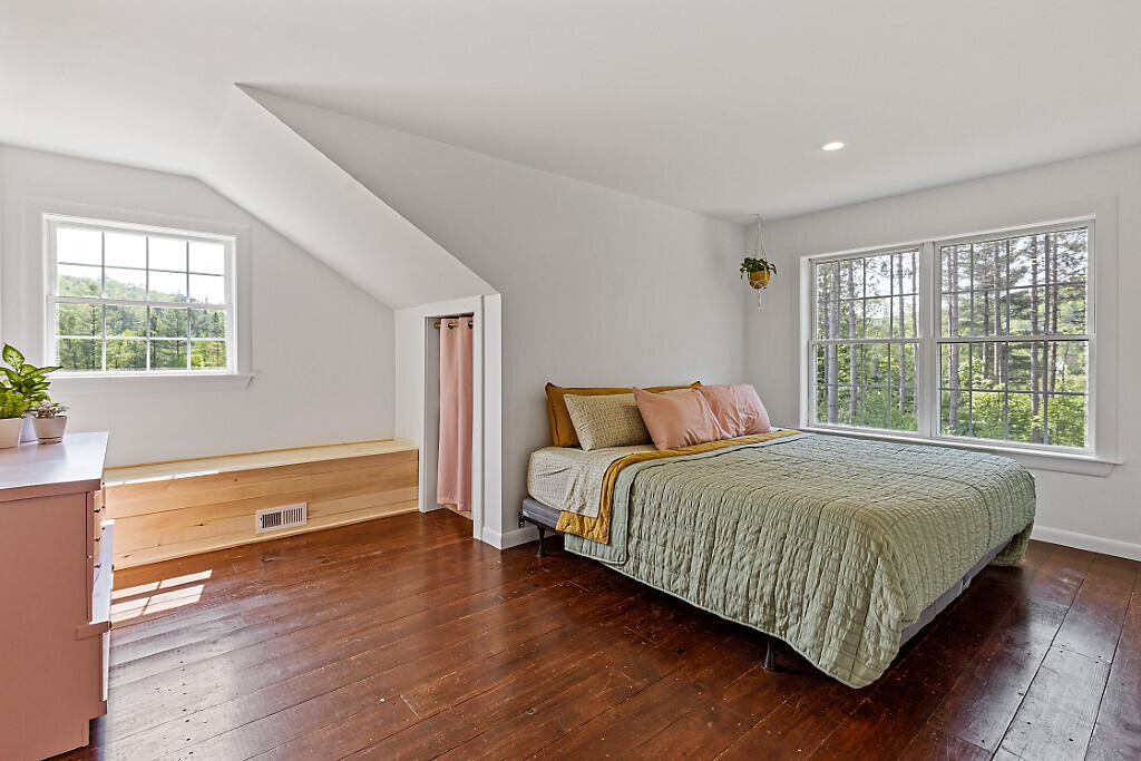 property viewer photo 62