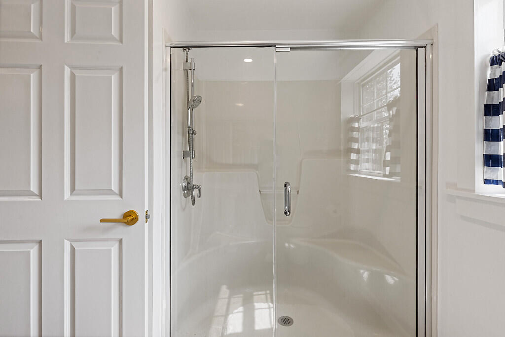 property viewer photo 72