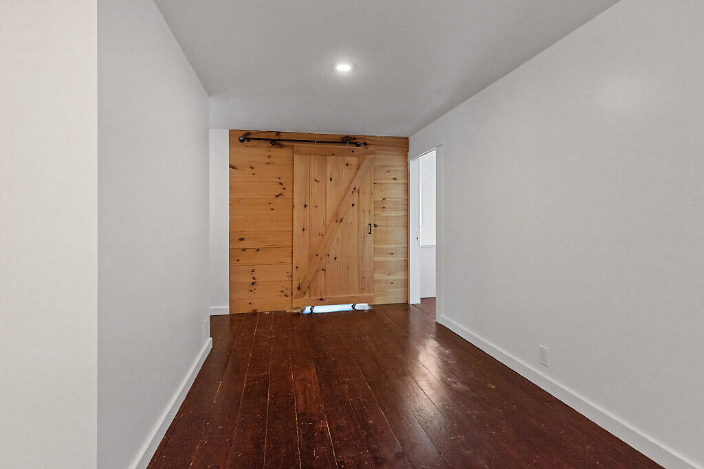 property viewer photo 76