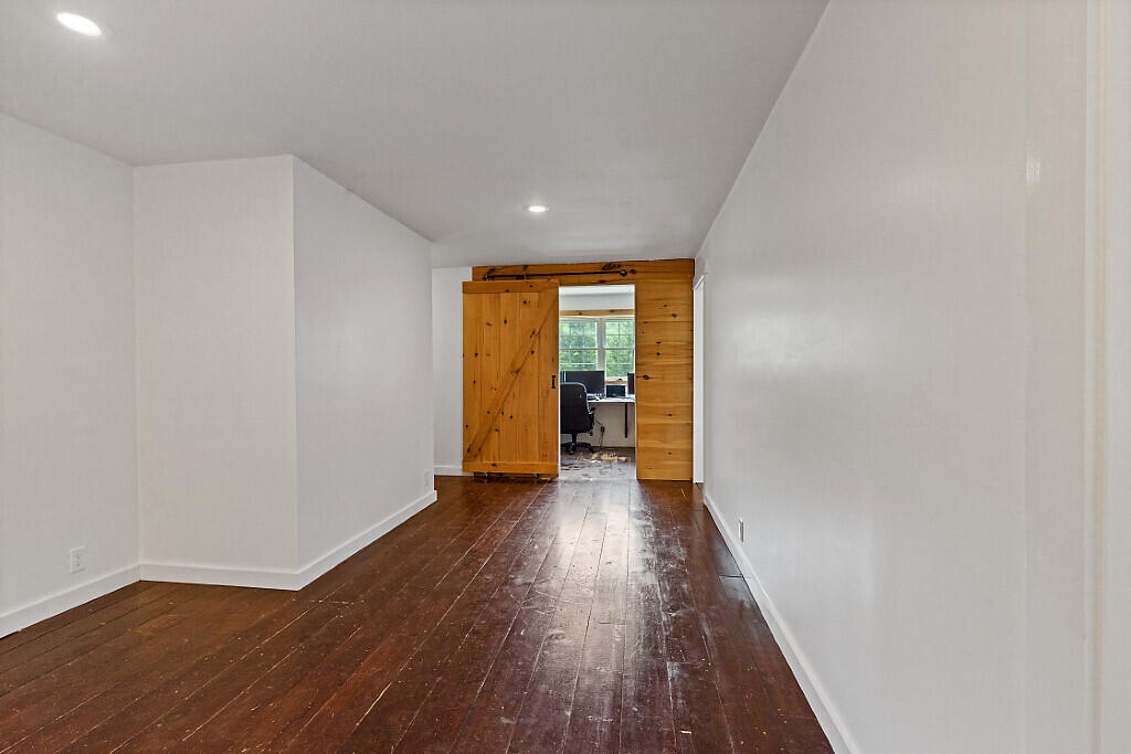 property viewer photo 77