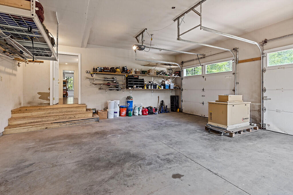 property viewer photo 95