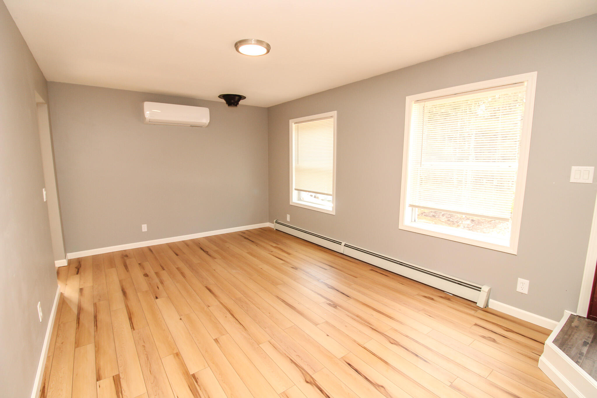 property viewer photo 11