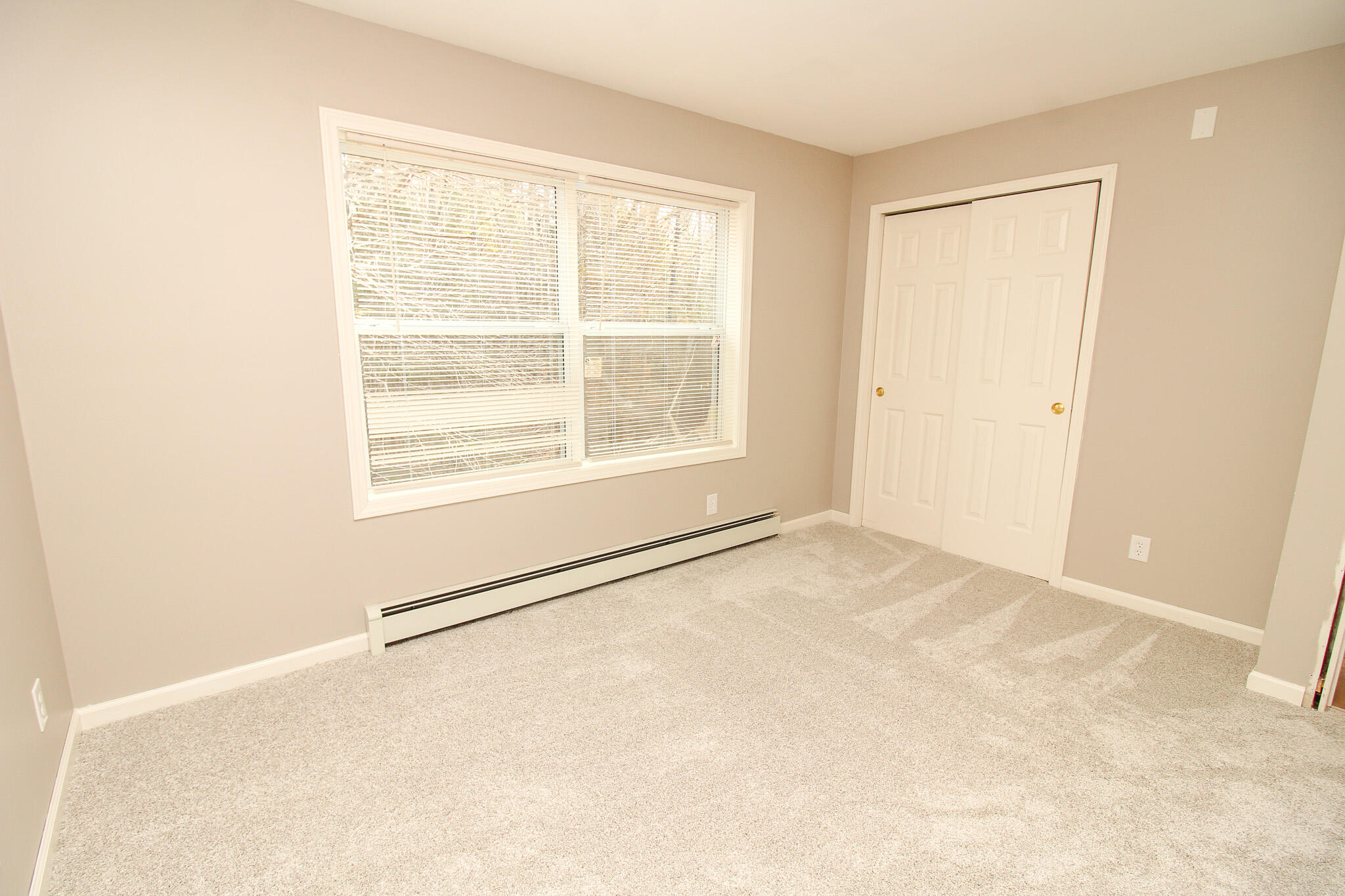 property viewer photo 17