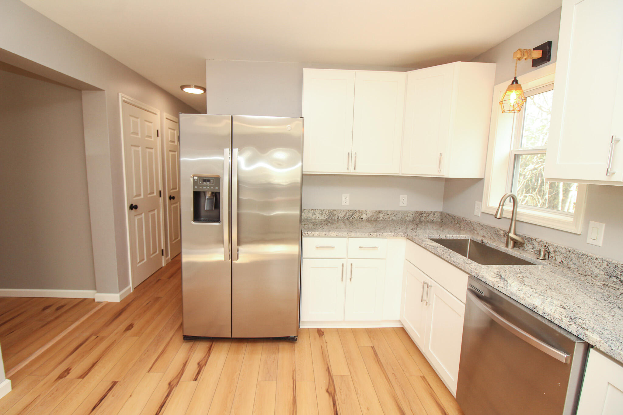 property viewer photo 9