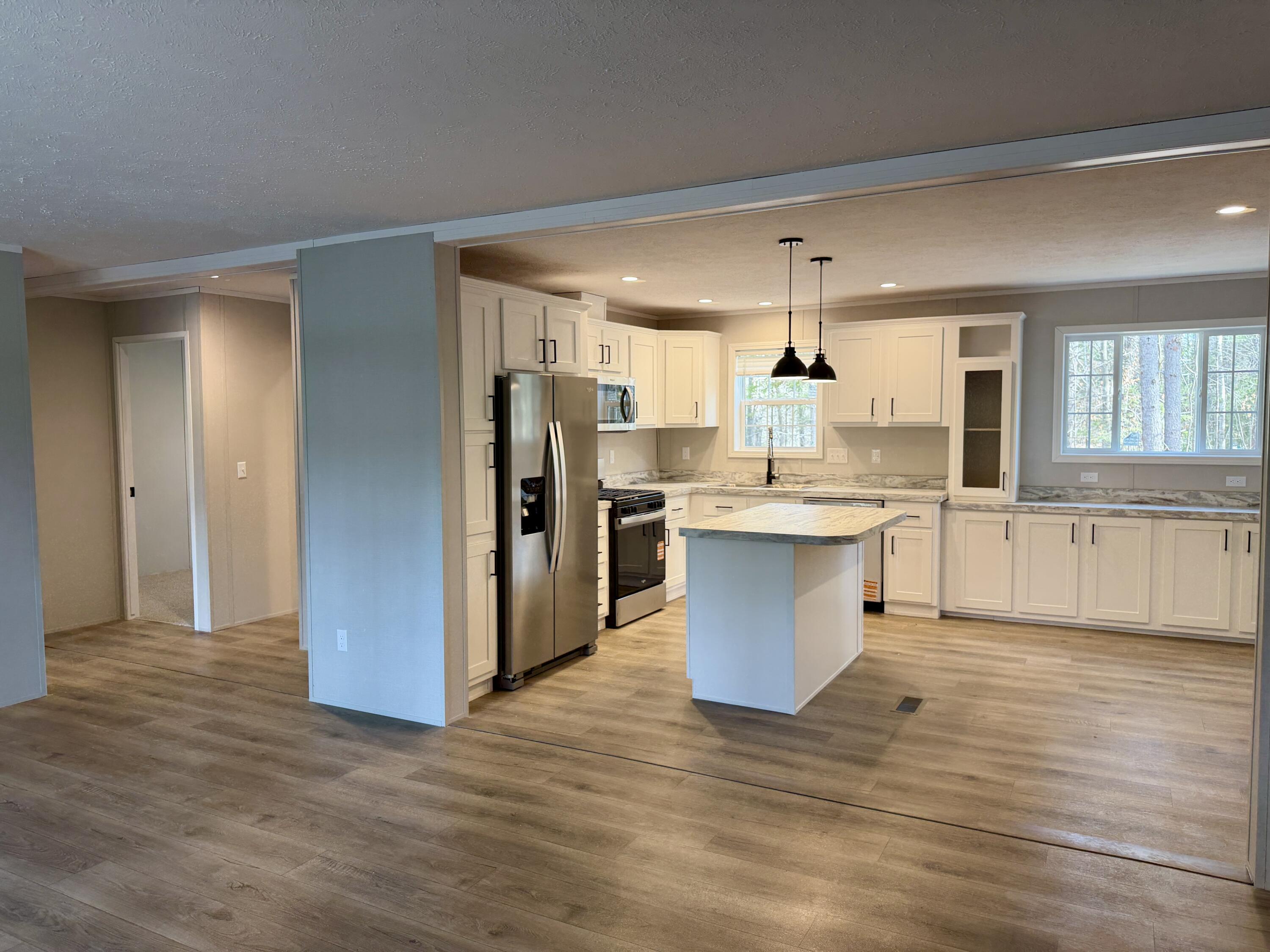 property viewer photo 6