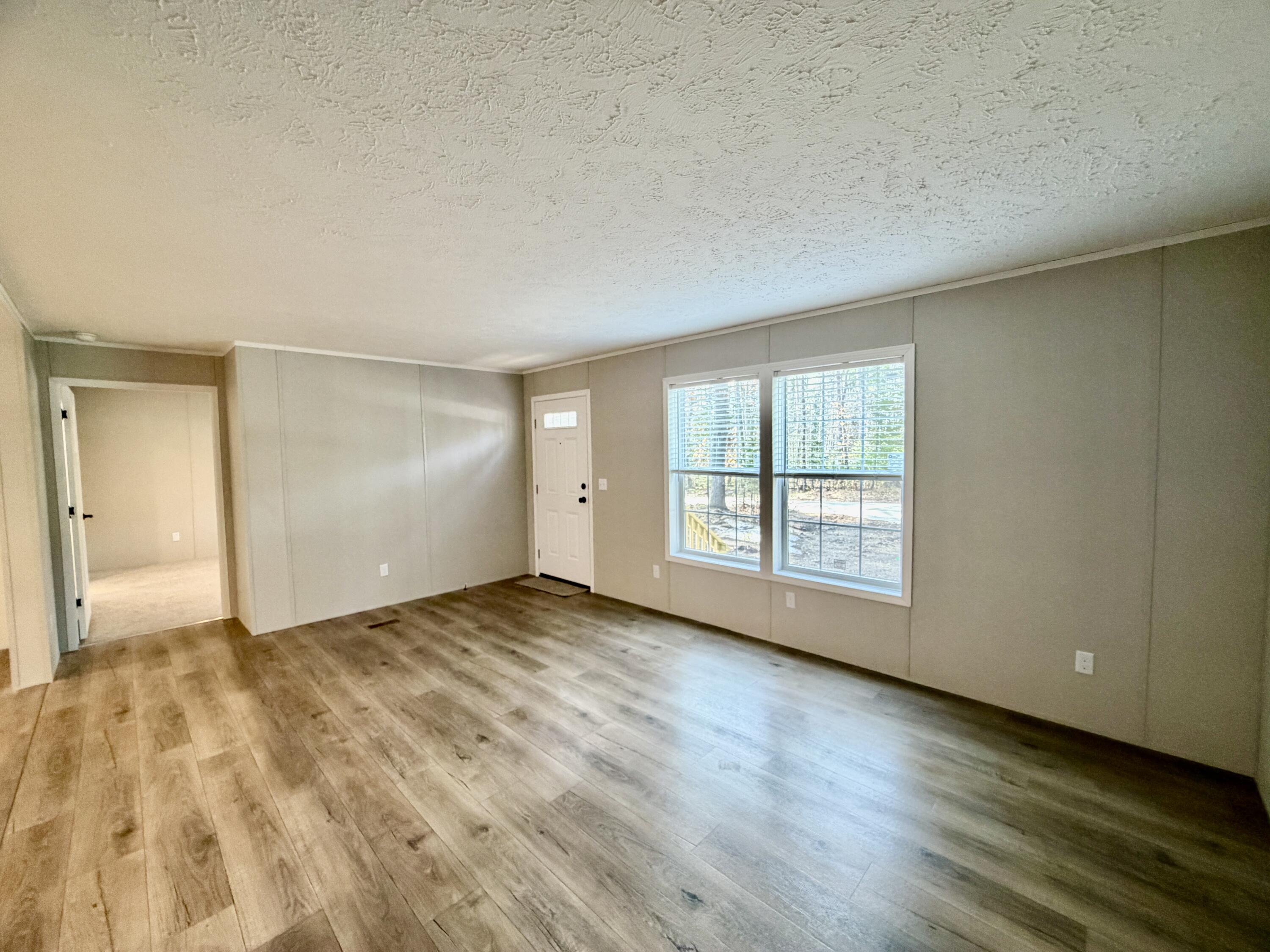 property viewer photo 8
