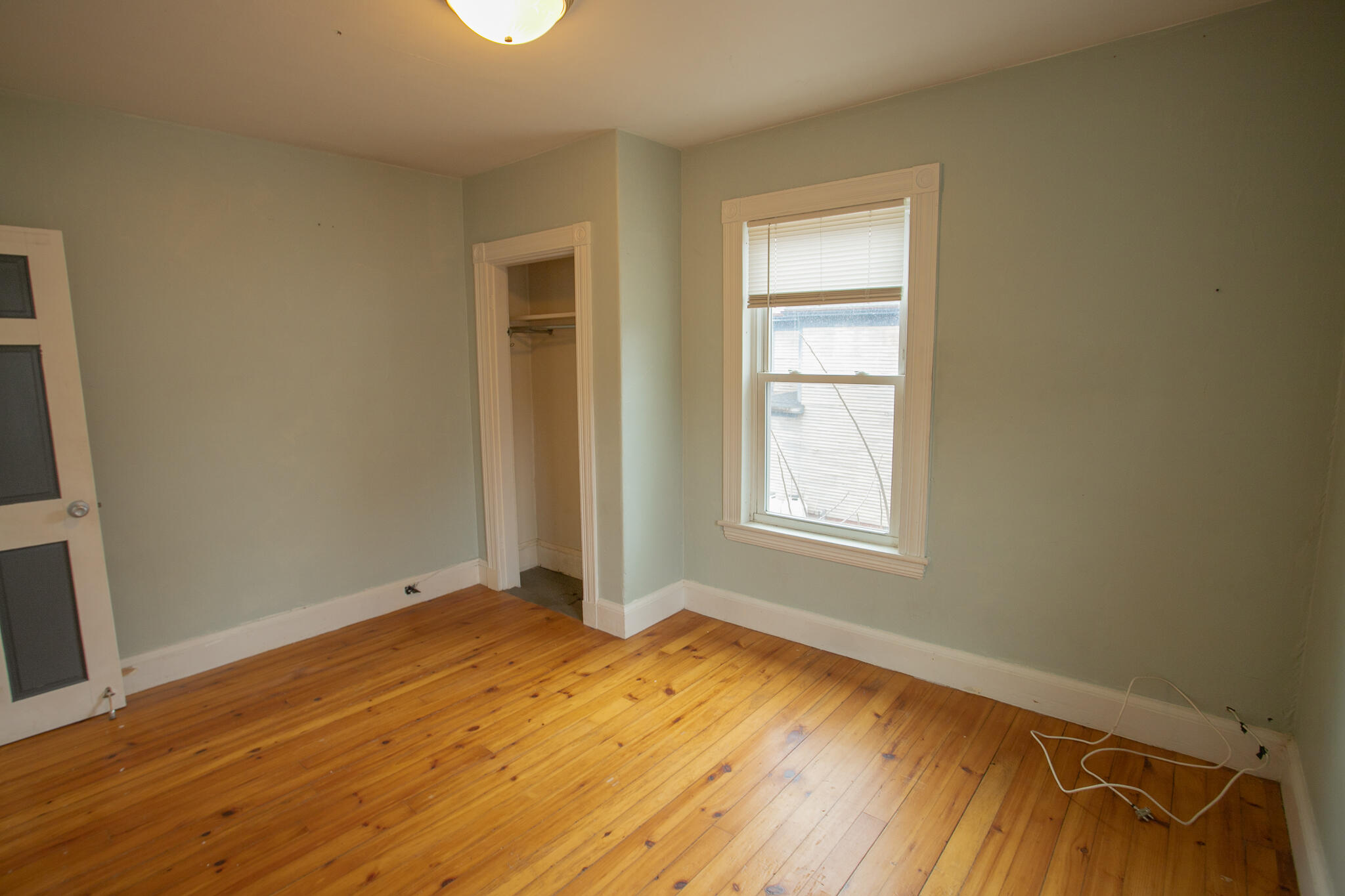 property viewer photo 45