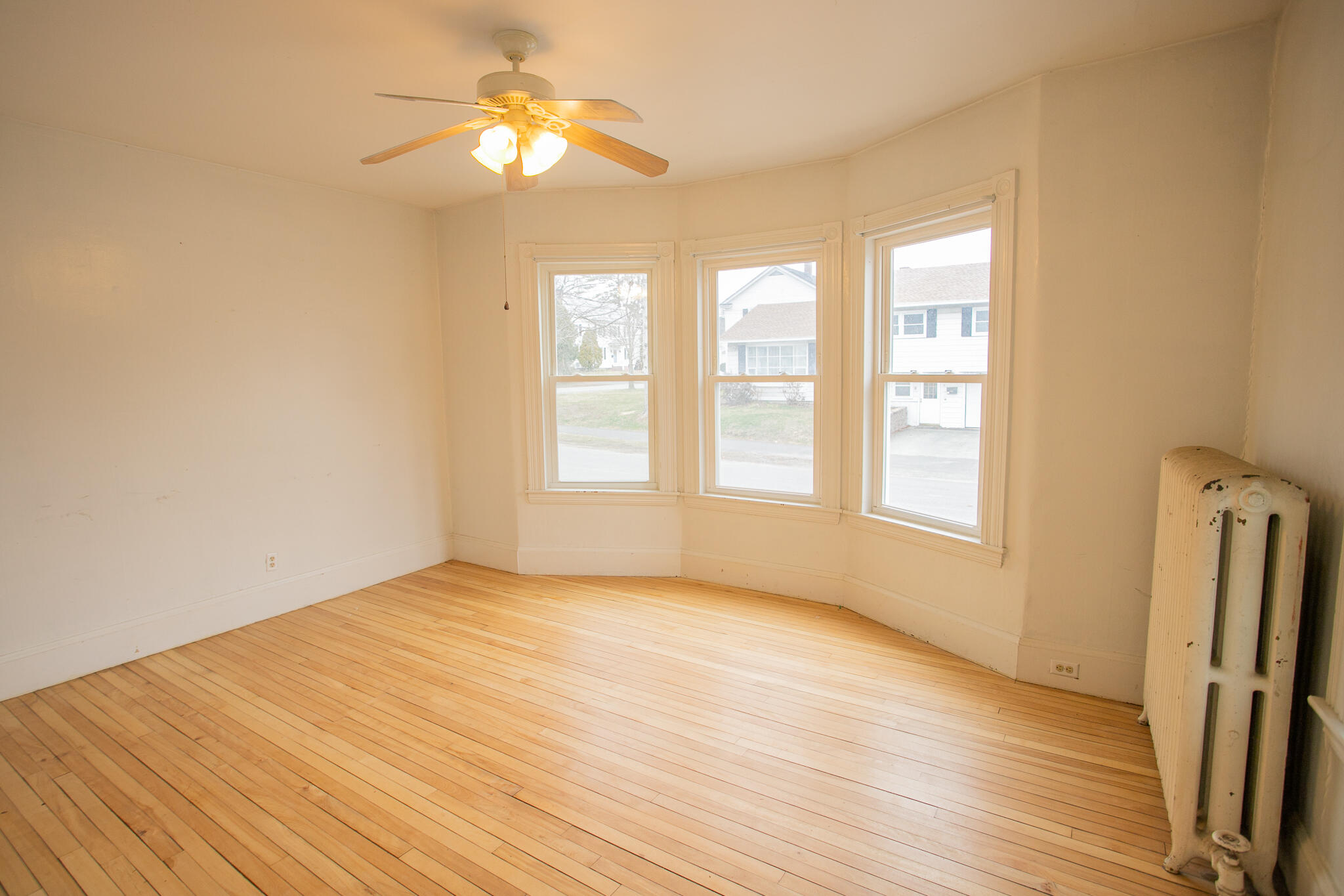 property viewer photo 51