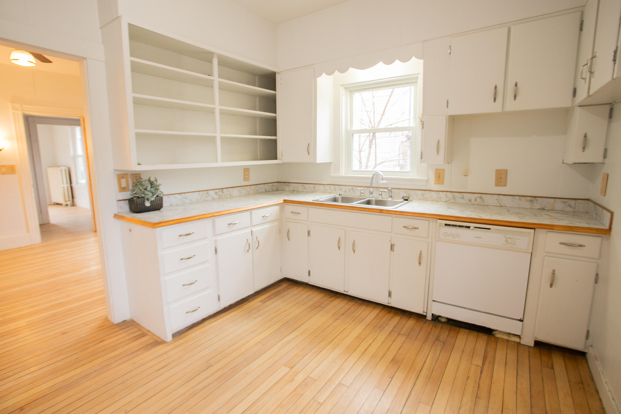 property viewer photo 64