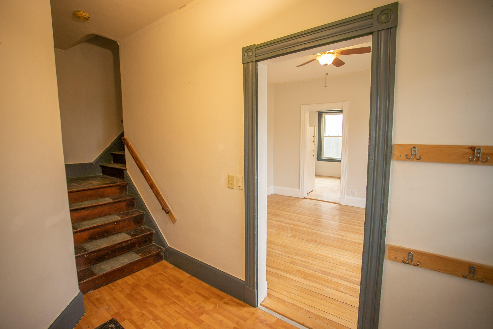 property viewer photo 7