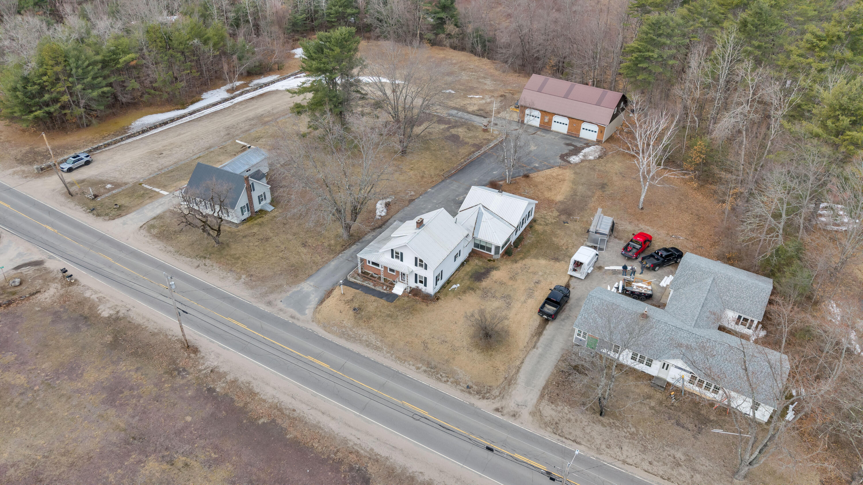 main property photo 51