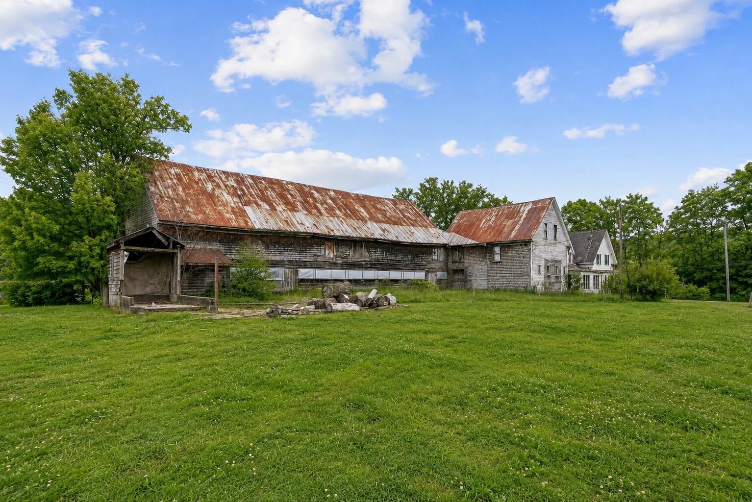 main property photo 24
