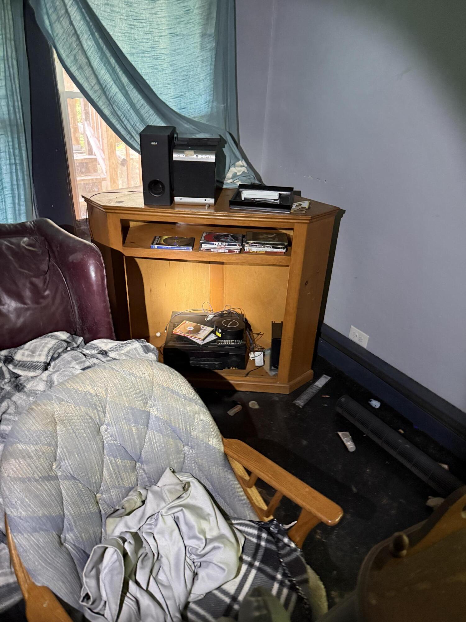 main property photo 59