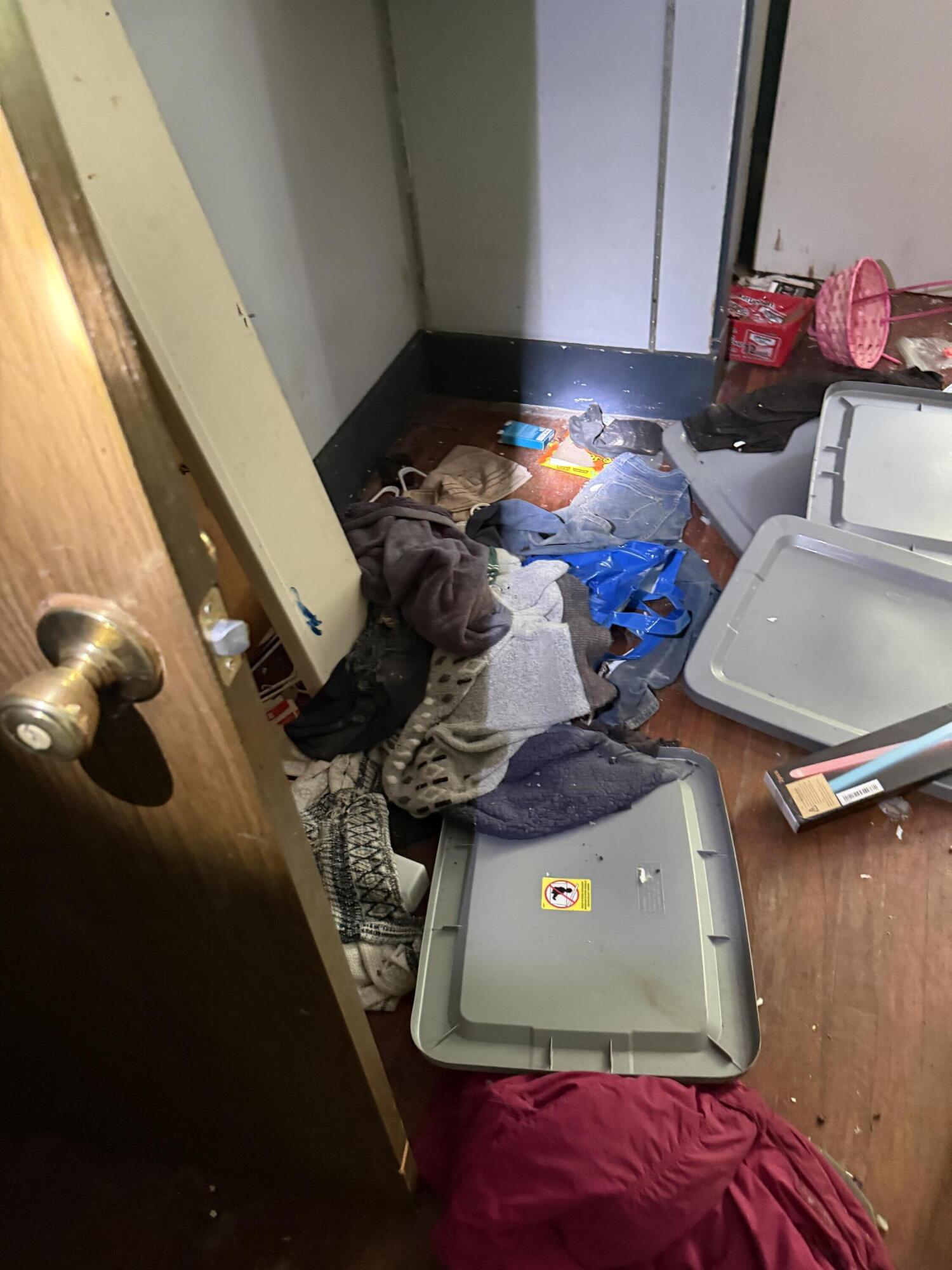 main property photo 74