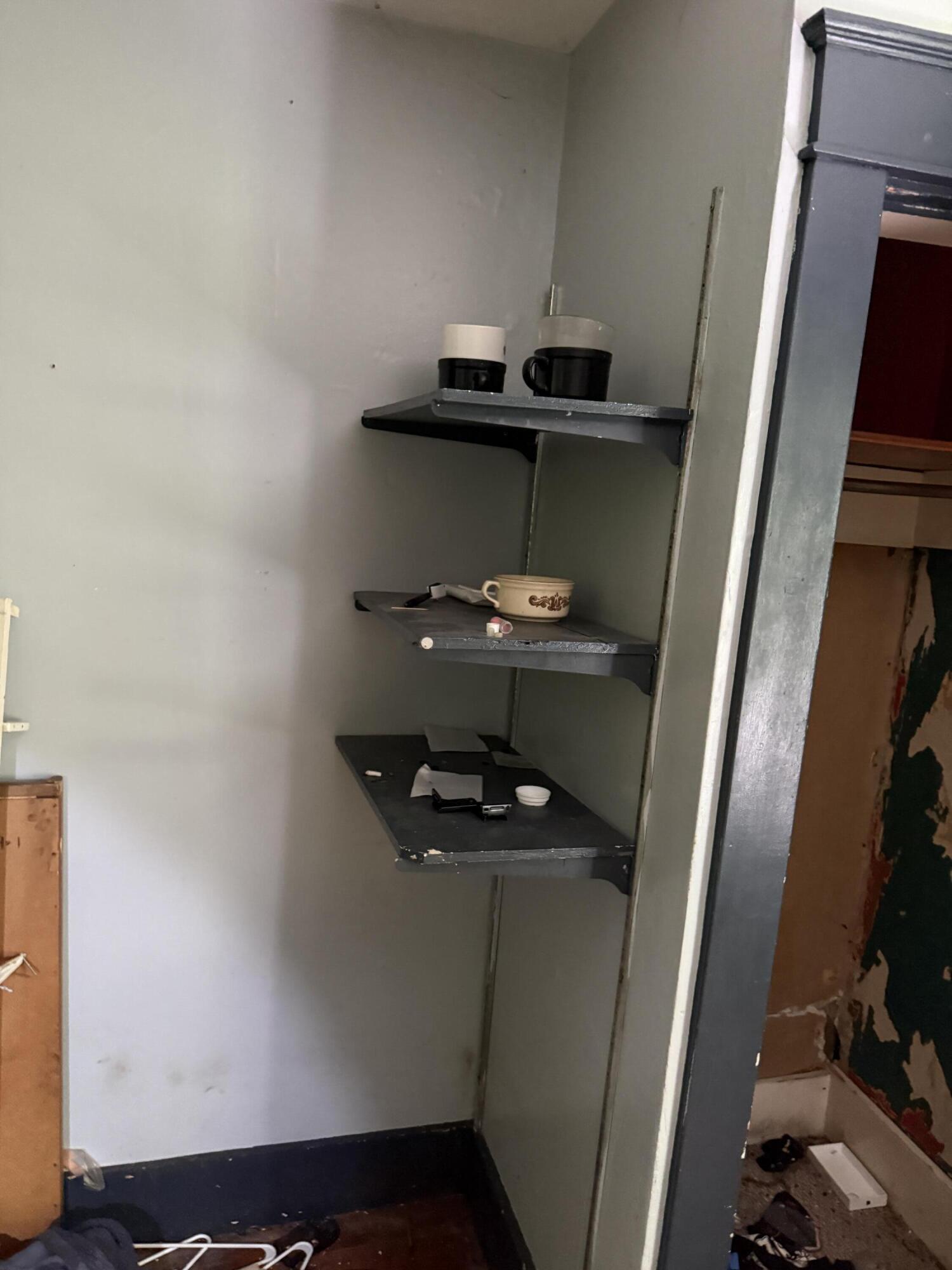 main property photo 79