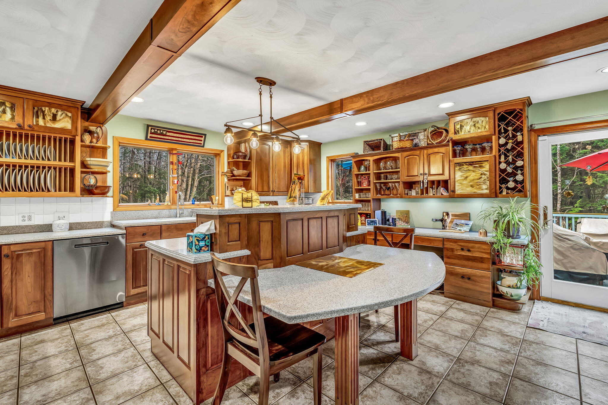 main property photo 17