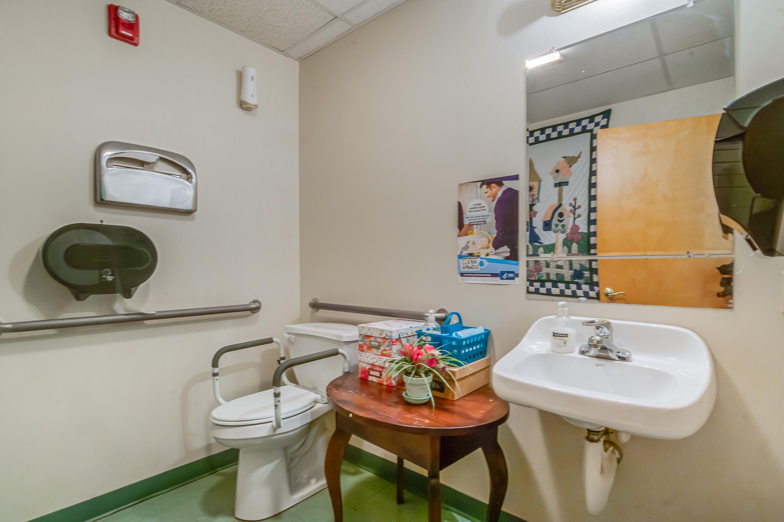 main property photo 27