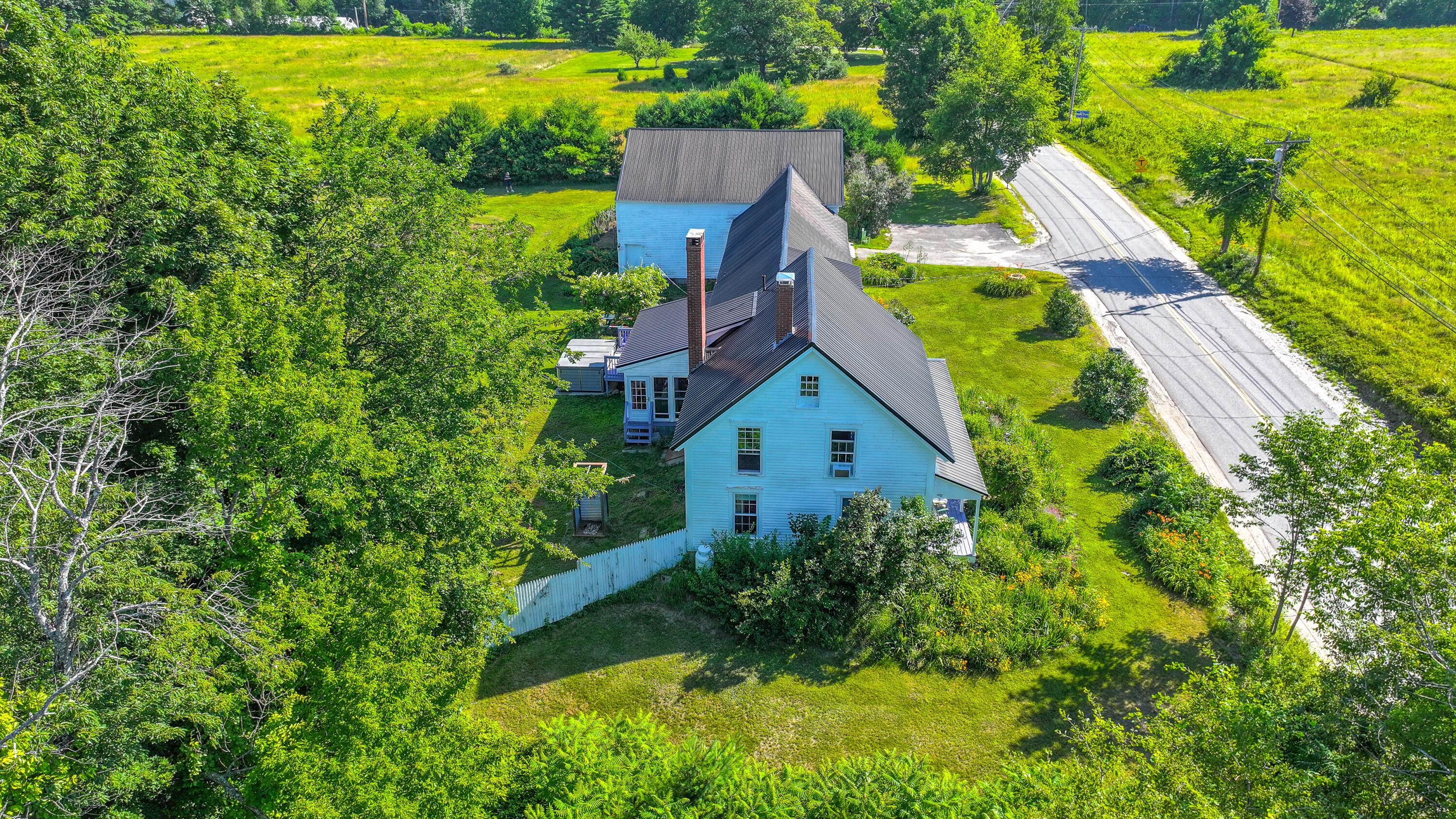 main property photo 51