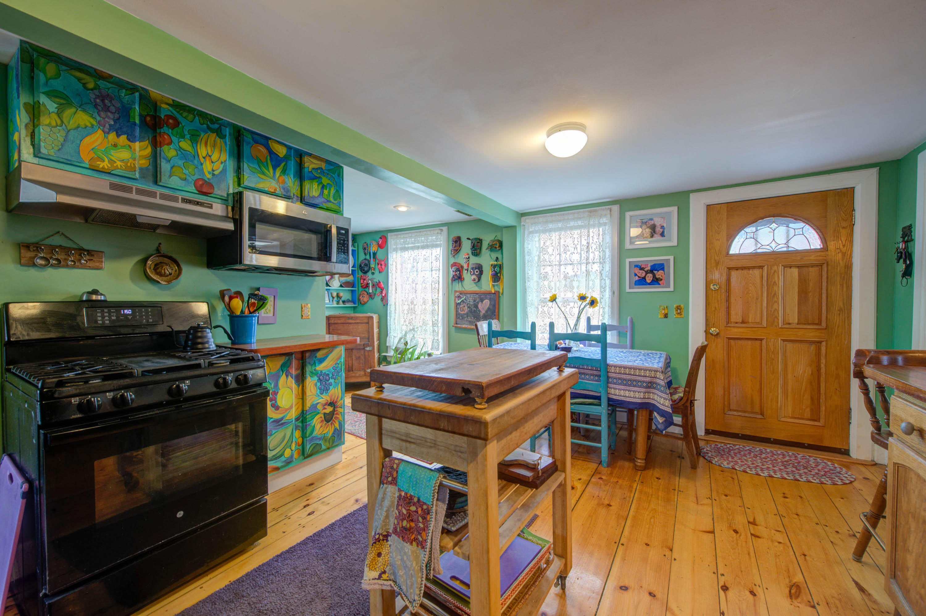 main property photo 8