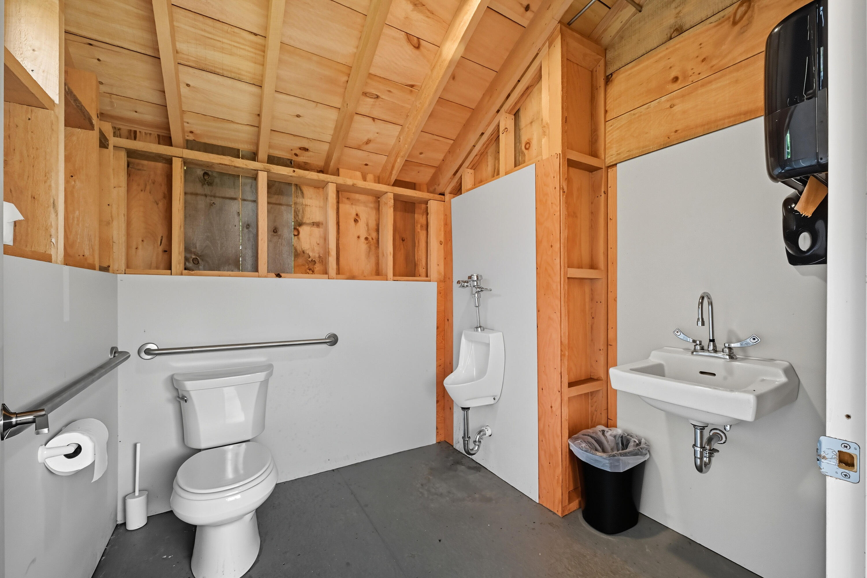 main property photo 62