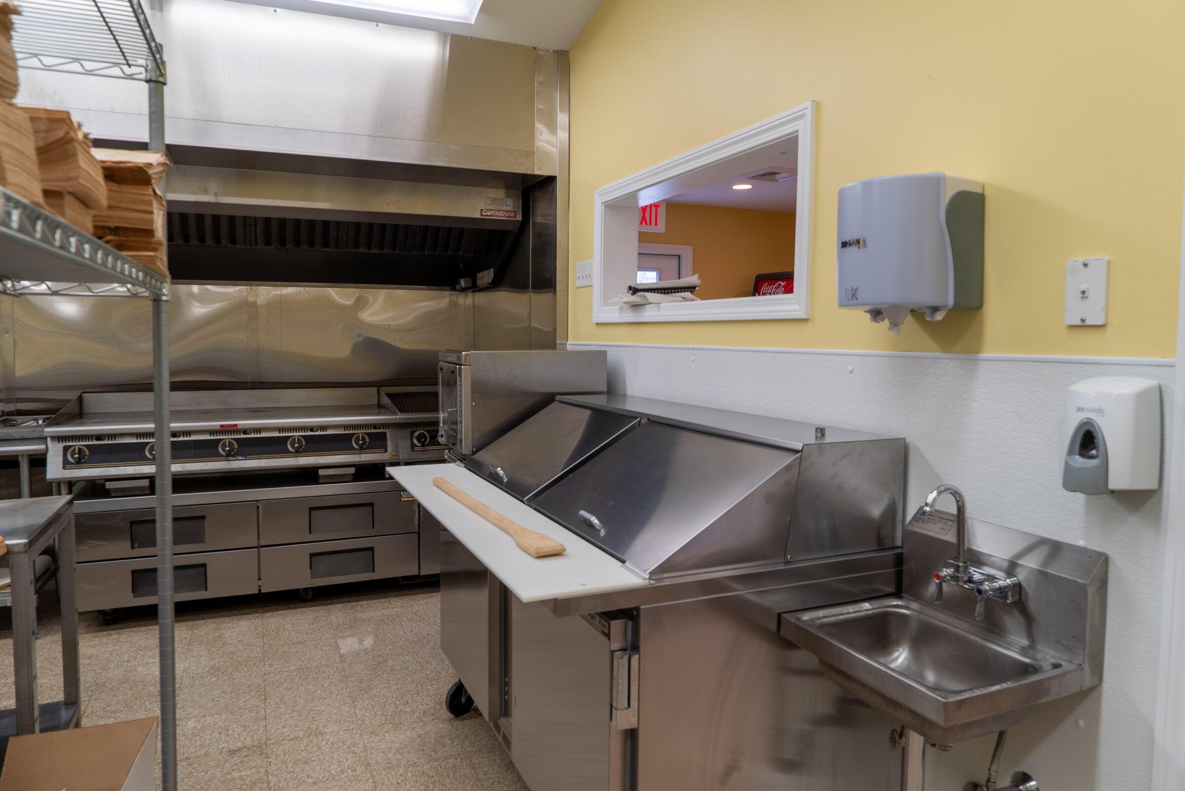 main property photo 41