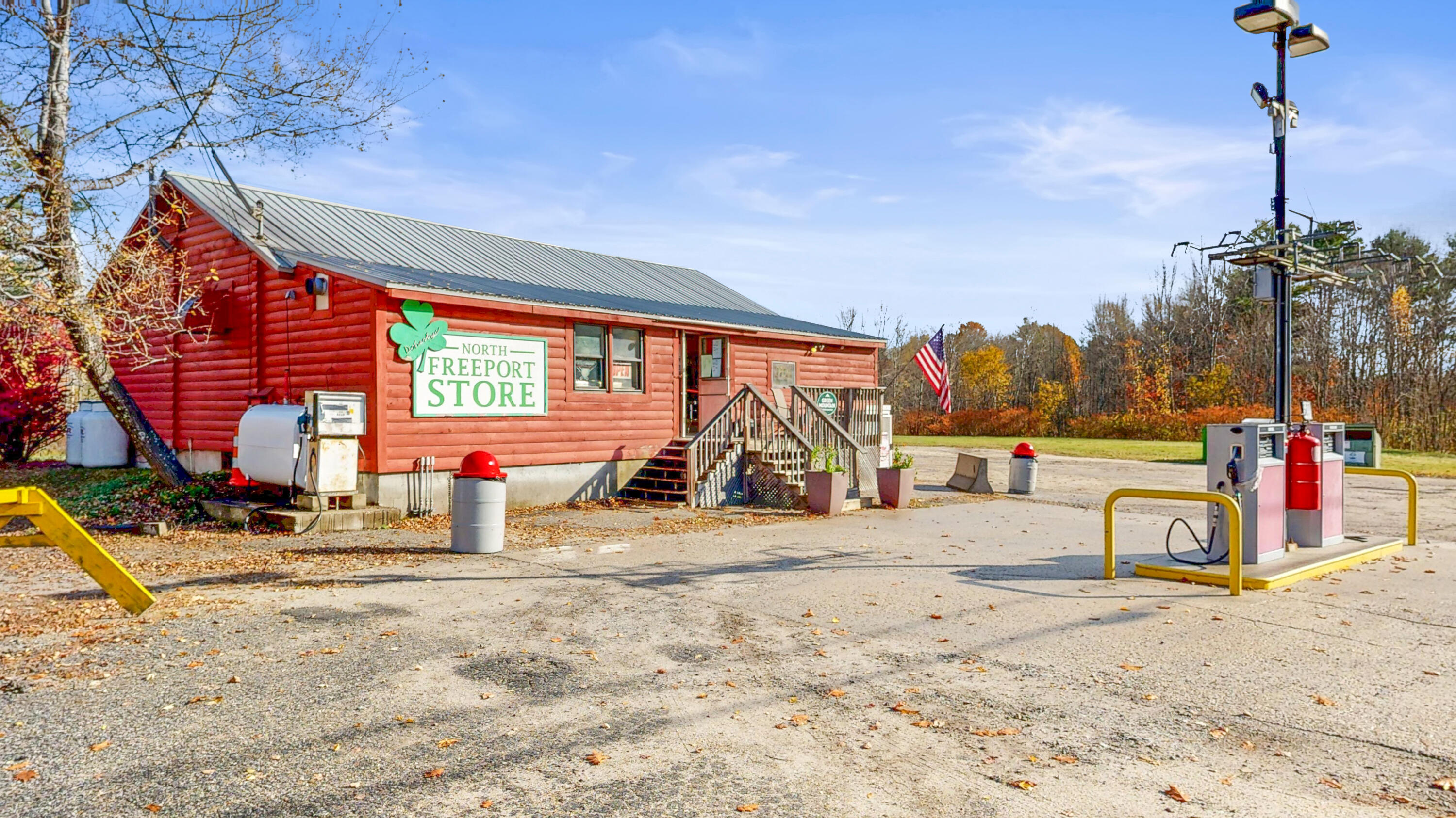 main property photo 42