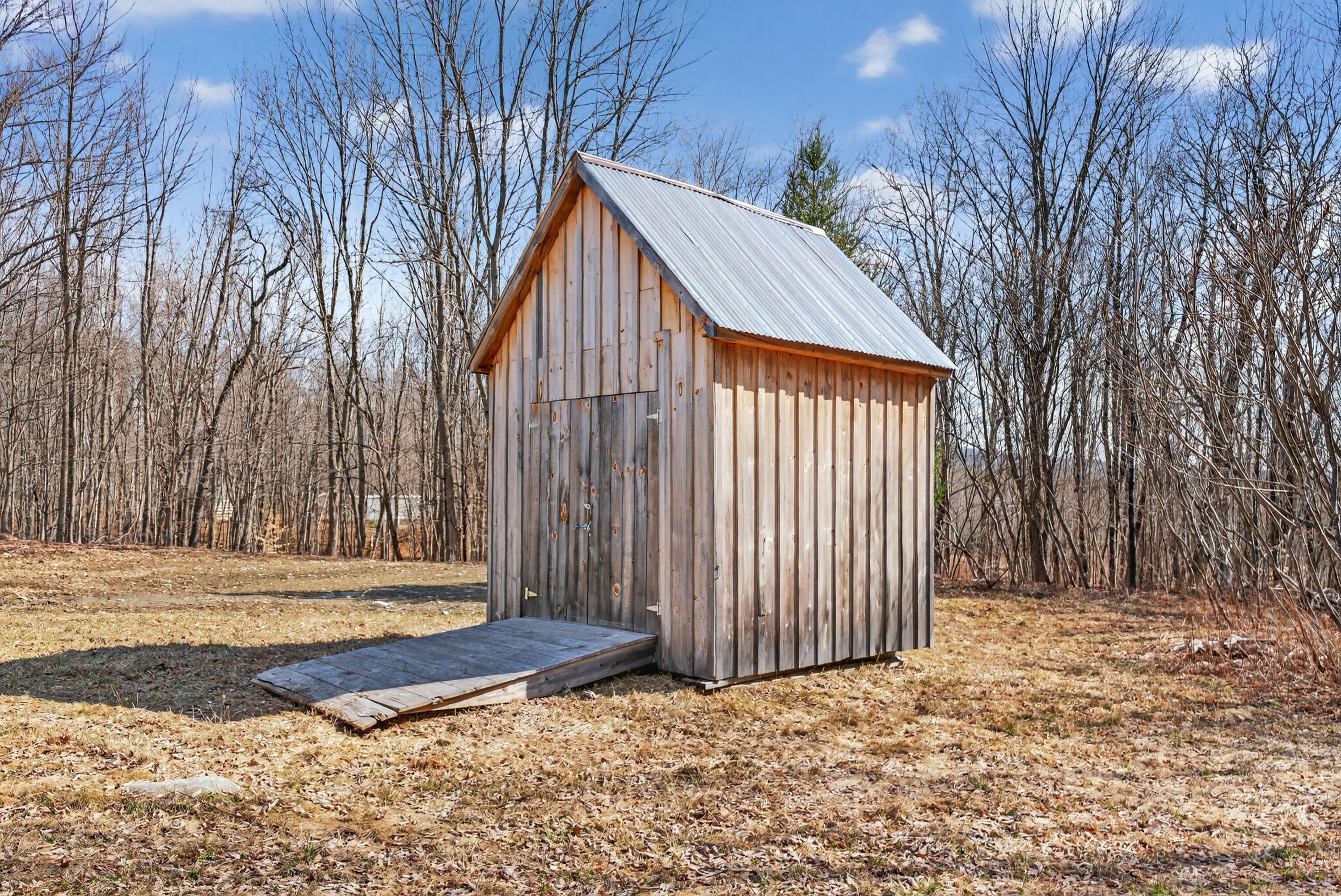 main property photo 19
