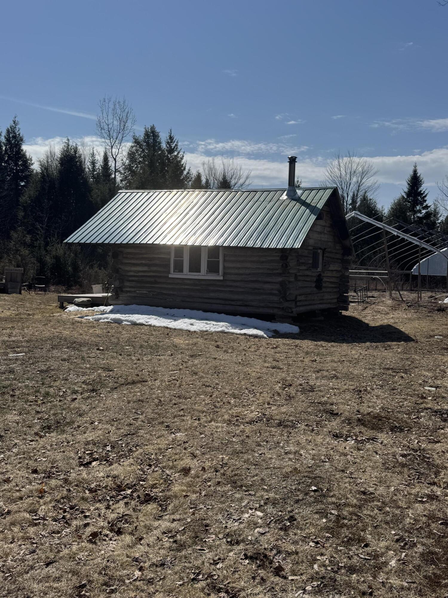 main property photo 23