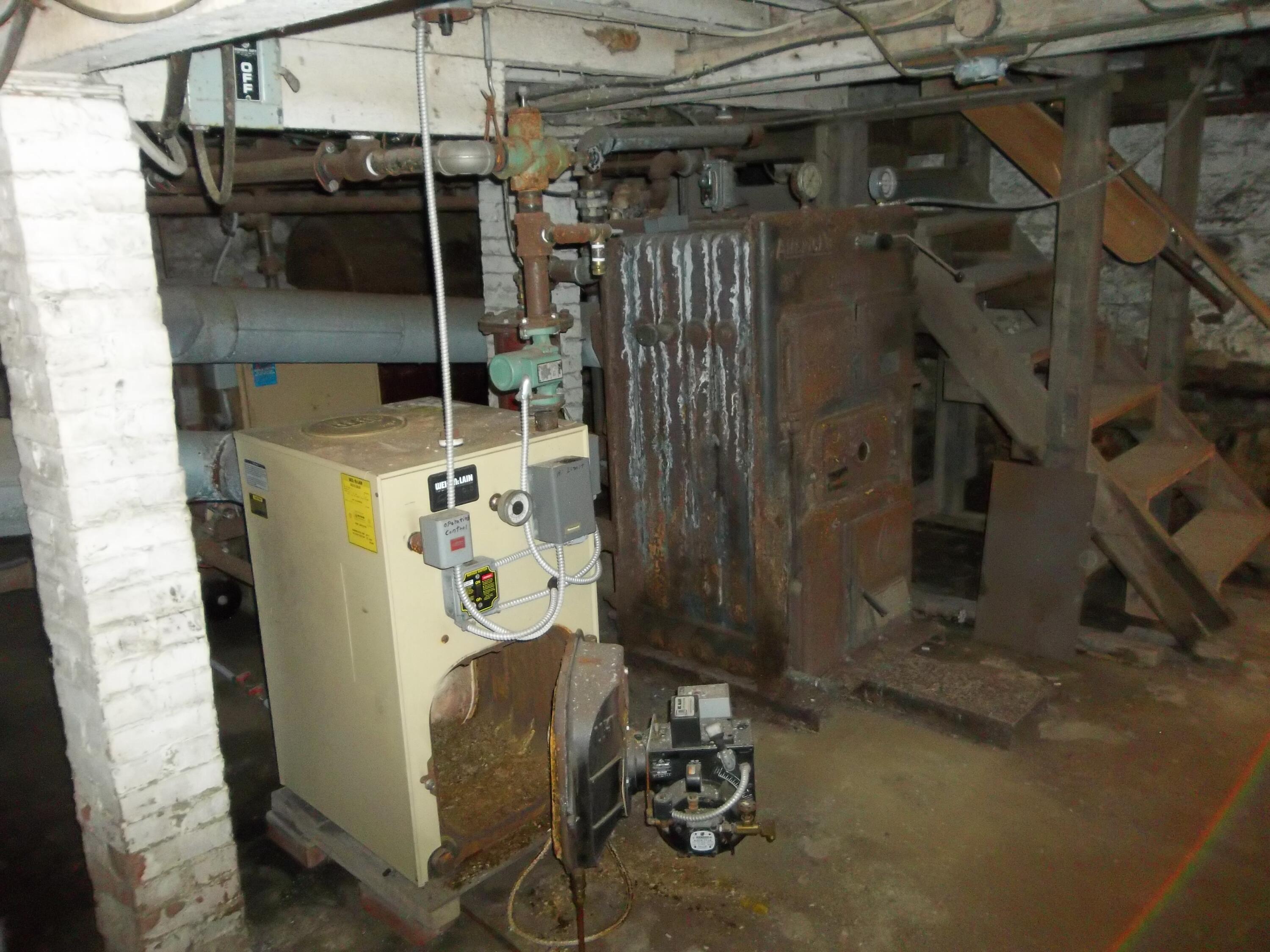 main property photo 20