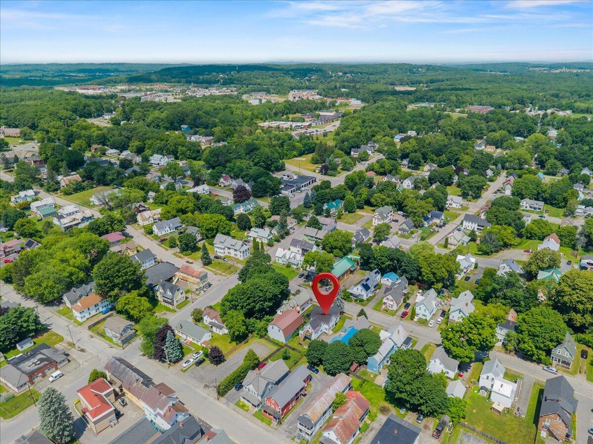 main property photo 50