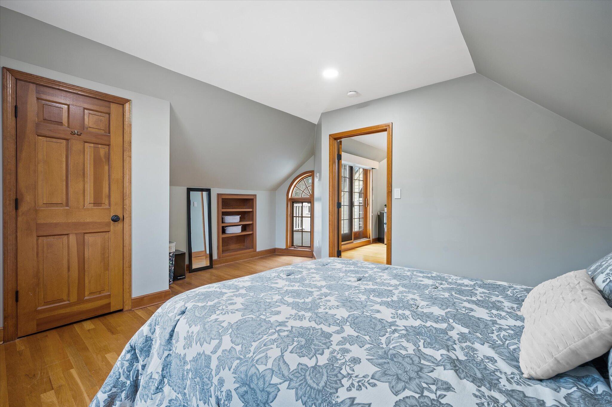 main property photo 60