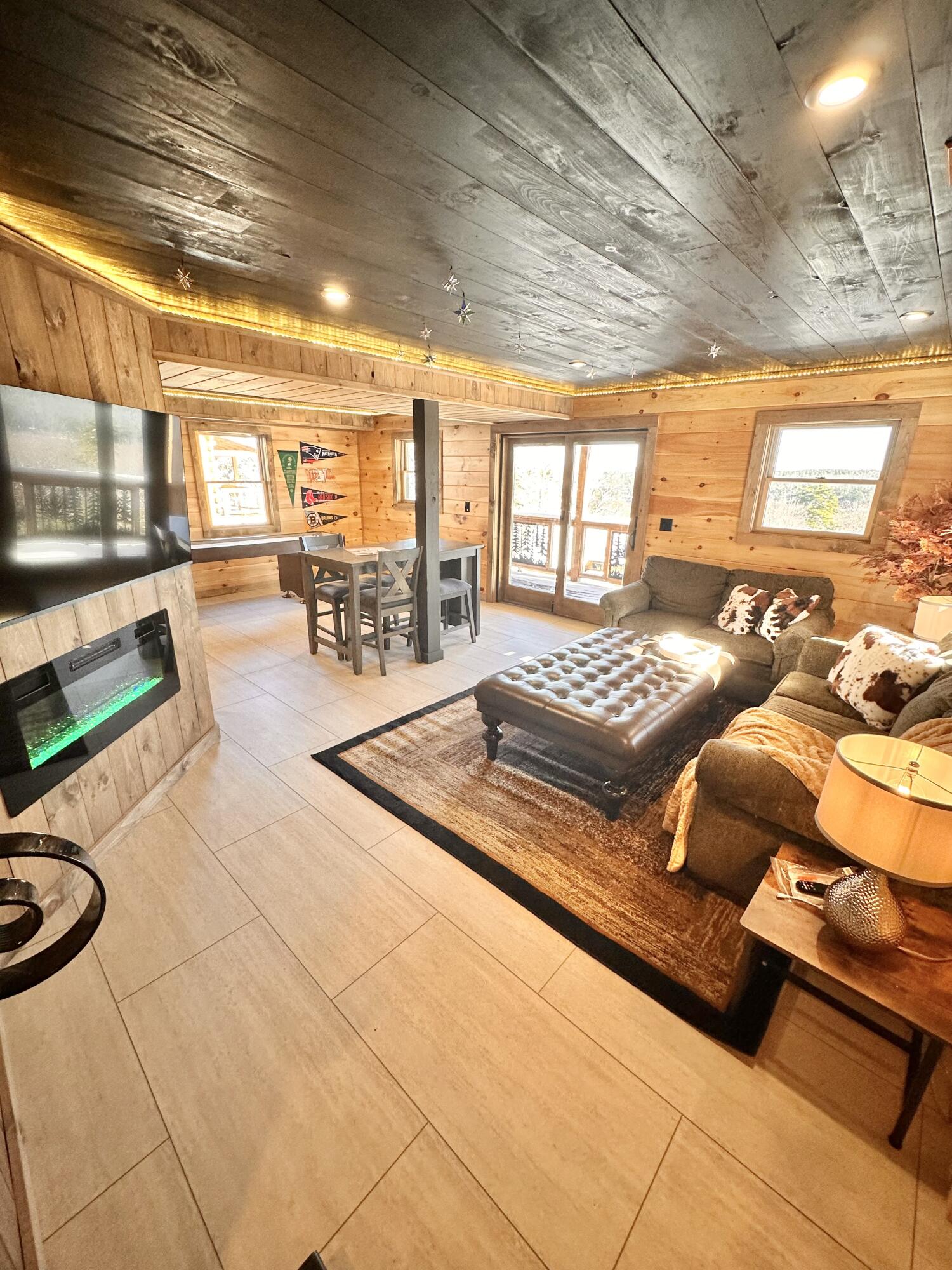 main property photo 76
